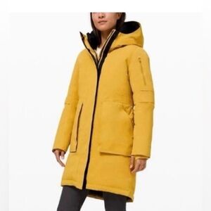 Lululemon warrior parka-NWOT-size 2-yellow/mustard